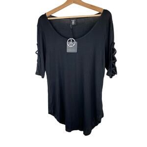 NWT Hippie Chic Women's M Black Braided Slit Sleeve Stretchy T-Shirt